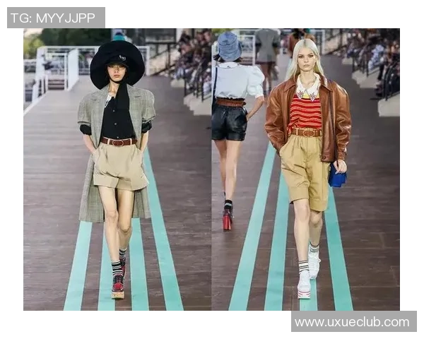 外国足球明星袜子时尚潮流解析与穿搭技巧分享